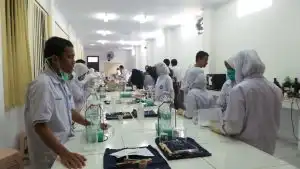 k3 laboratorium SMK SMAK Makassar