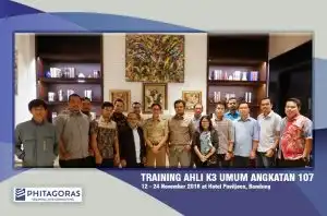 Foto Bersama Para Peserta Training Ahli K3 Umum Angkatan 107