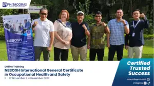 Foto bersama NEBOSH International General Certificate in Occupational Health and Safety, 11 - 22 November & 4 Desember 2024