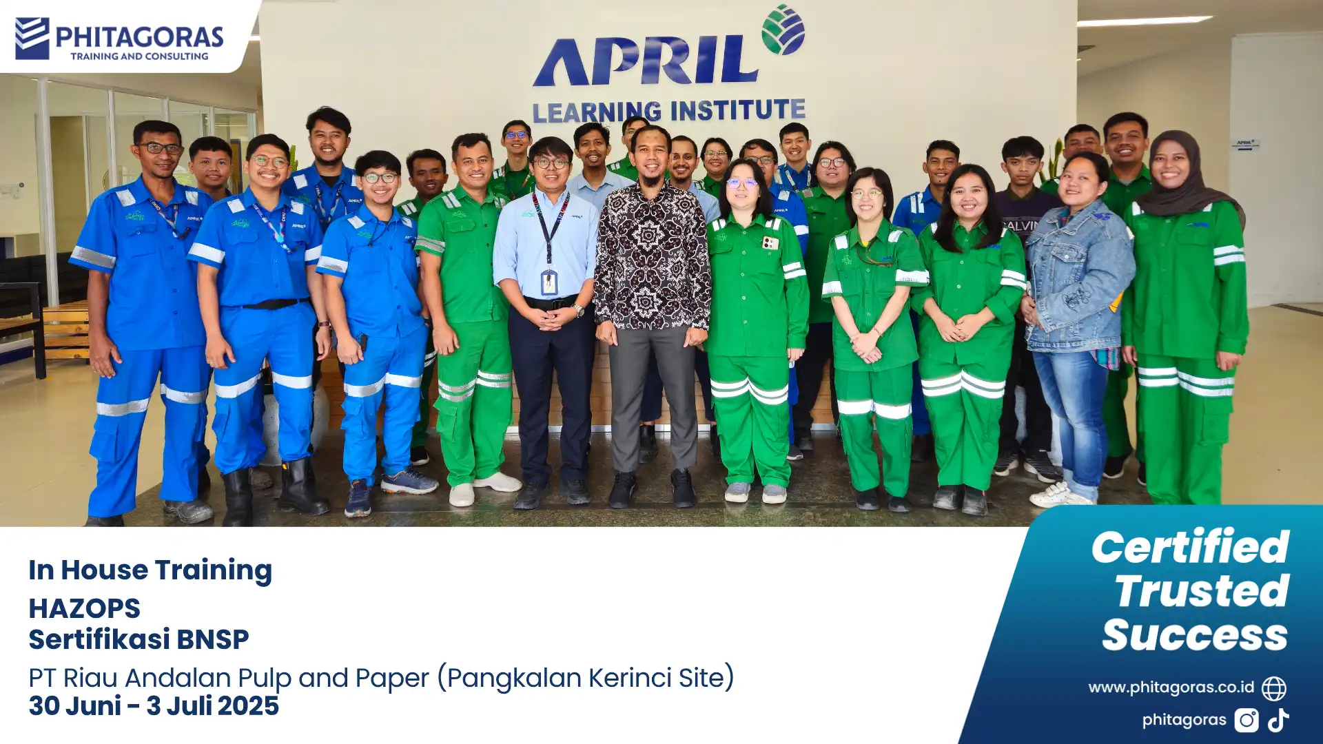 Foto Bersama In House Training HAZOPS Sertifikasi BNSP - PT Riau Andalan Pulp and Paper (Pangkalan Kerinci Site) 30 Juni - 3 Juli 2025