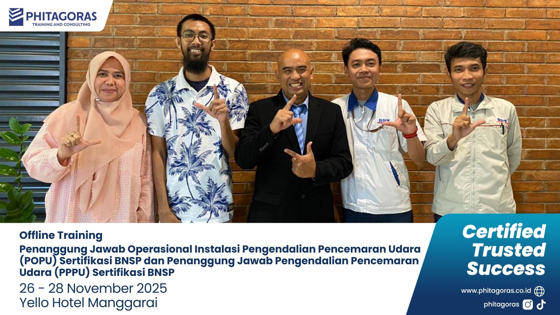 Foto Bersama Offline Training Penanggung Jawab Operasional Instalasi Pengendalian Pencemaran Udara (POPU) Sertifikasi BNSP dan Penanggung Jawab Pengendalian Pencemaran Udara (PPPU) Sertifikasi BNS