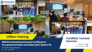 Foto Bersama Offline Training NEBOSH International General Certificate in Occupational Health and Safety (IGC), 13 - 24 Juli 2026 di The GAIA Hotel Bandung (batch 31)